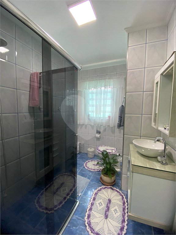 Sobrado à venda com 3 quartos em Vila Medeiros, São Paulo, SP