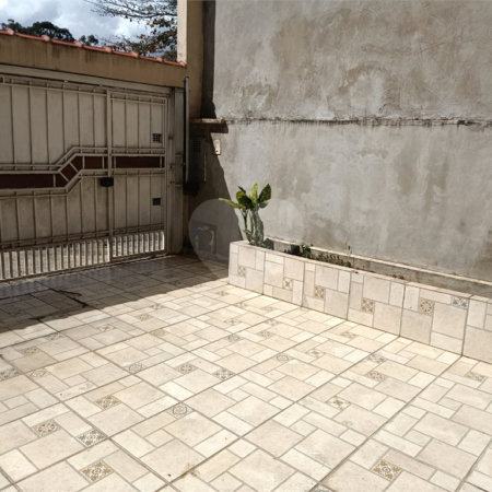Casa à venda com 3 quartos, sendo 1 suíte, em Vila Dalva, São Paulo, SP