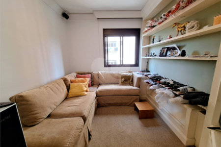 Apartamento à venda com 3 quartos, sendo 2 suítes, em Sumarezinho, São Paulo, SP