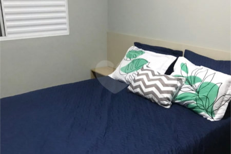 Casa à venda com 2 quartos, sendo 1 suíte, no condomínio Residencial Jardim, Sorocaba - SP