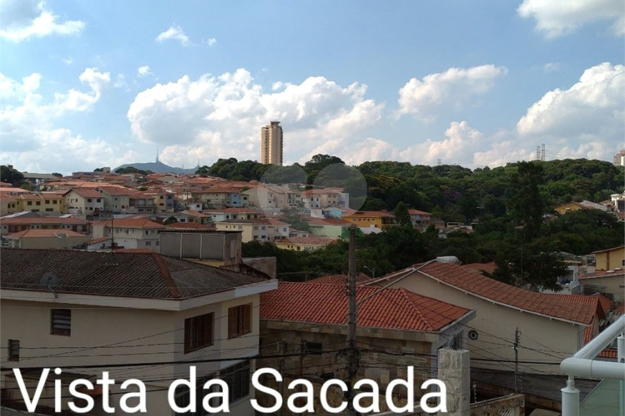 Sobrado à venda com 3 quartos, sendo 1 suíte, em Parque São Domingos, São Paulo, SP
