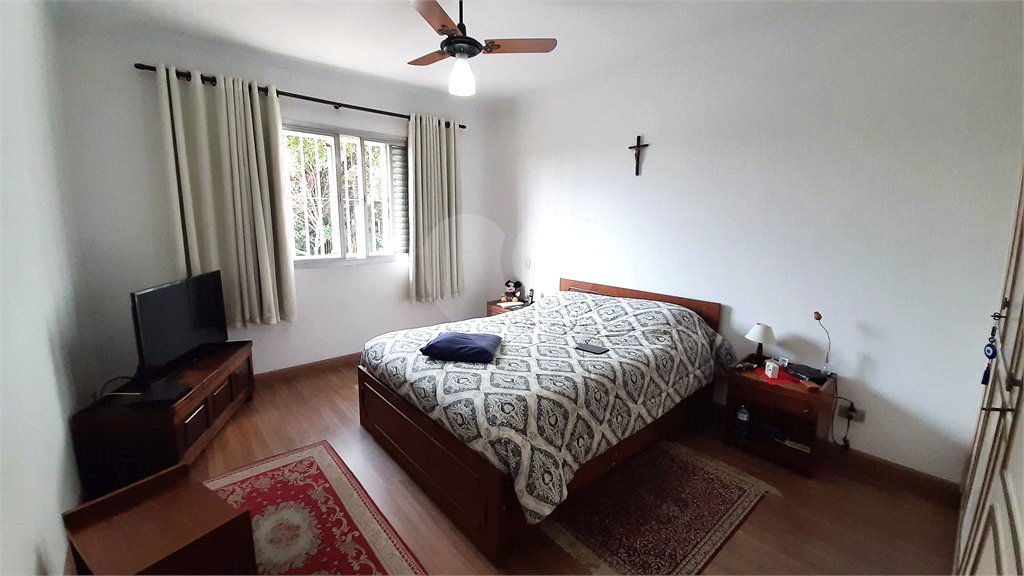 Casa à venda com 3 quartos, sendo 1 suíte, em Campo Grande, São Paulo, SP