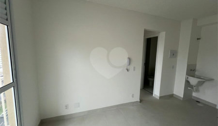 Apartamento à venda com 2 quartos em Vila Graciosa, São Paulo, SP