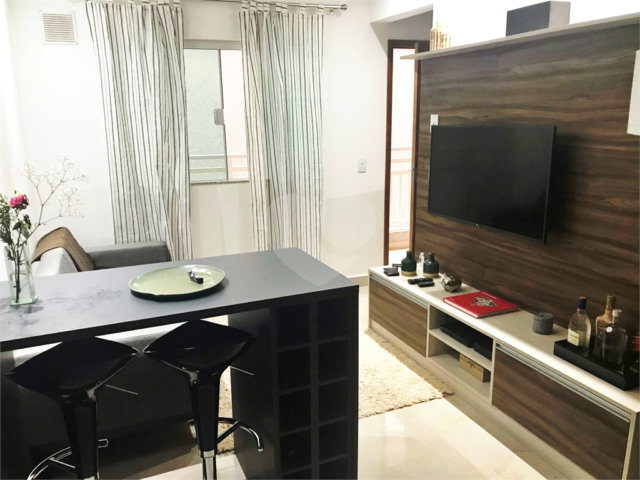 Casa à venda com 2 quartos no condomínio Guganis, São Paulo - SP