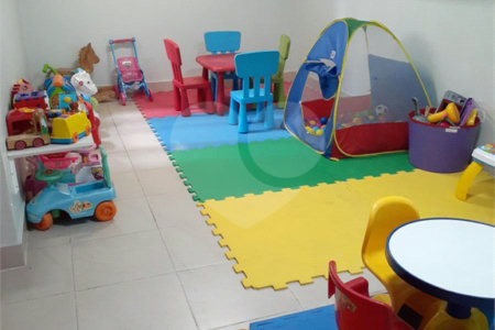 Apartamento à venda com 3 quartos, sendo 1 suíte, em Jardim Paulista, São Paulo, SP