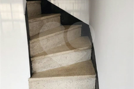 Sobrado à venda com 2 quartos em Vila Maria Alta, São Paulo, SP