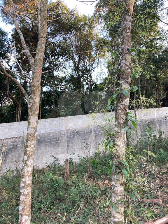 Terreno à venda no condomínio Suíça da Cantareira, Mairiporã - SP