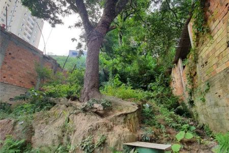 Loteamento à venda em Jardim Amália, São Paulo, SP