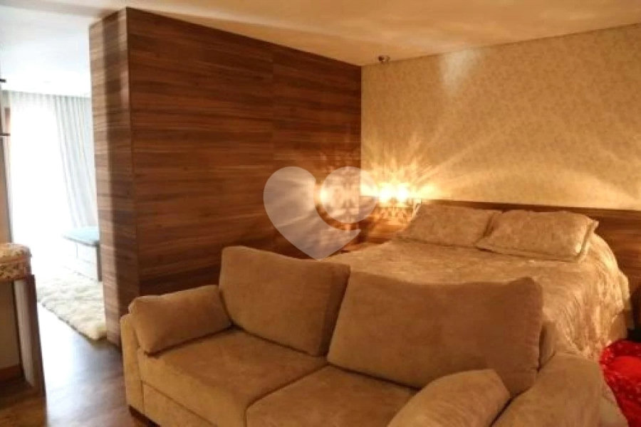 Casa à venda com 4 suítes no condomínio Suíça da Cantareira, Mairiporã - SP