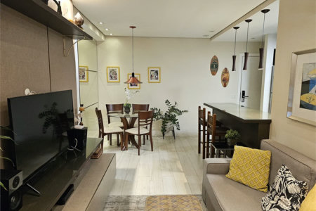 Apartamento para alugar com 2 quartos, sendo 1 suíte, em Jardim das Acácias, São Paulo, SP