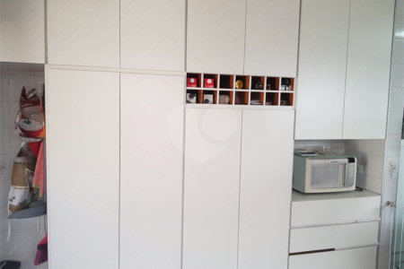 Casa à venda com 3 quartos, sendo 2 suítes, em Jardim Campo Grande, São Paulo, SP