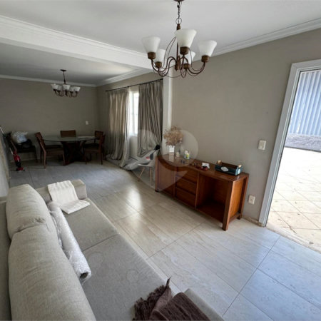 Casa à venda com 4 quartos, sendo 1 suíte, em Jardim das Samambaias, Jundiaí, SP