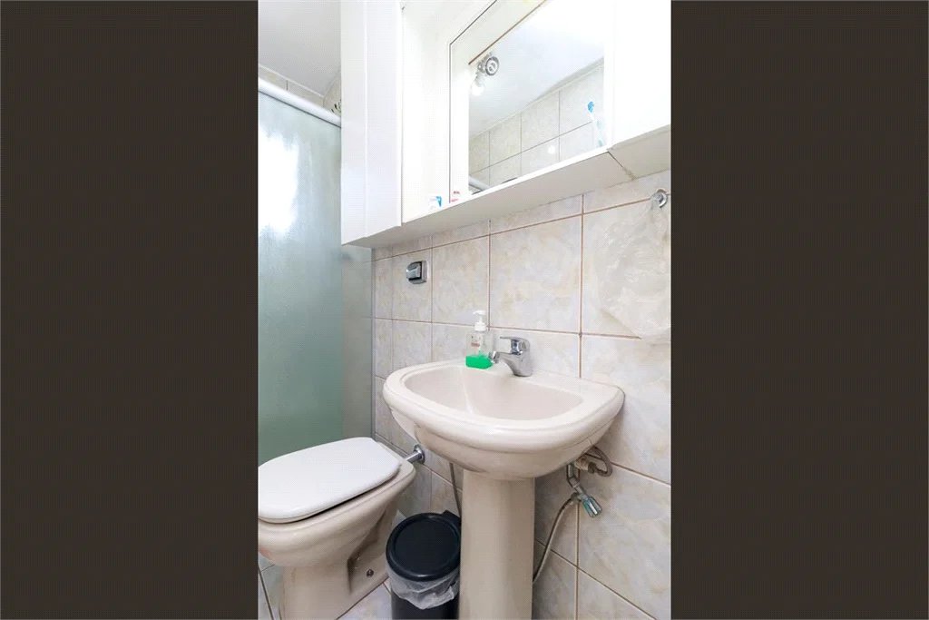 Casa à venda com 3 quartos em Jardim Monte Azul, São Paulo, SP