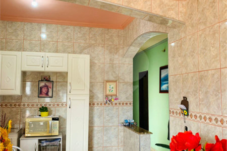 Casa à venda com 3 quartos, sendo 1 suíte, em Parque das Colinas, Valinhos, SP