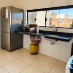 Casa à venda com 3 quartos, sendo 1 suíte, em Jardim Maristela, Três Lagoas - MS