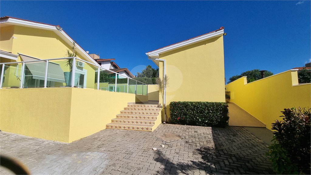 Casa à venda com 3 quartos, sendo 1 suíte,  no condomínio Vivendas do Lago, Sorocaba - SP