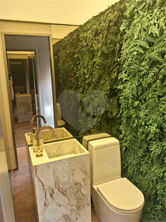 Apartamento à venda com 2 suítes em Vila Mariana, São Paulo, SP