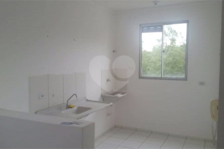 Apartamento à venda com 2 quartos em Aparecidinha, Sorocaba, SP