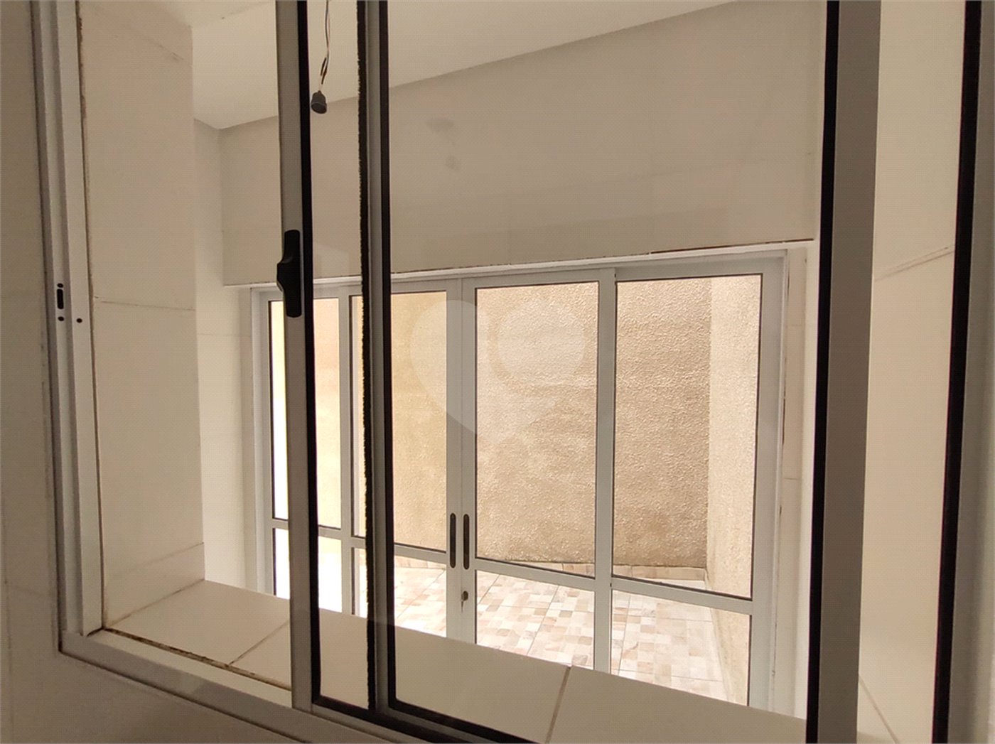 Casa para alugar com 2 suítes no condomínio Residencial Atucuri, São Paulo - SP
