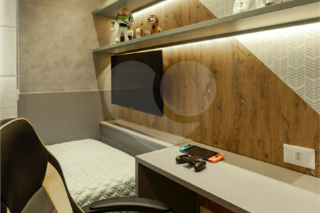 Apartamento à venda com 3 quartos, sendo 1 suíte,  em Vila Anastácio, São Paulo, SP