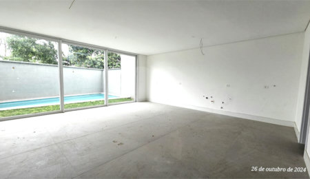 Casa à venda com 4 suítes no condomínio Vila Arese, São Paulo - SP