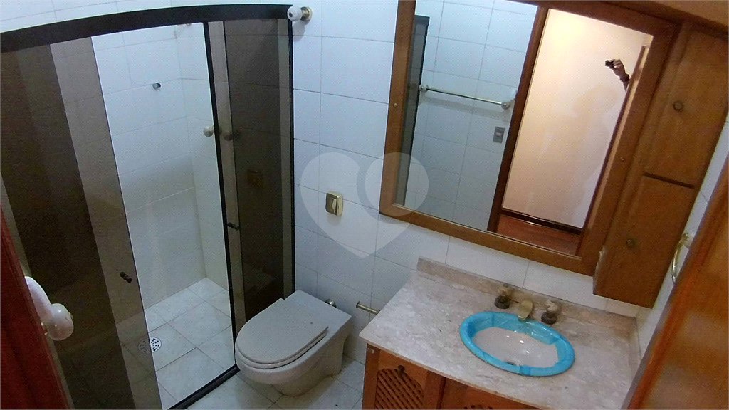 Sobrado à venda com 3 quartos, sendo 1 suíte, em Tremembé, São Paulo, SP