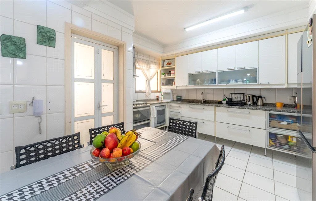 Apartamento à venda com 3 suítes em Santa Teresinha, São Paulo, SP