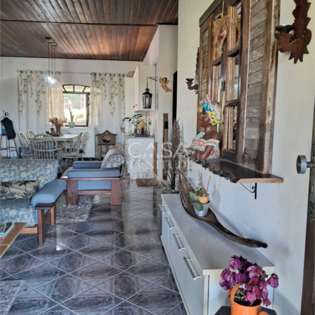 Chácara à venda com 4 quartos, sendo 1 suíte, em Zona Rural, Porangaba, SP