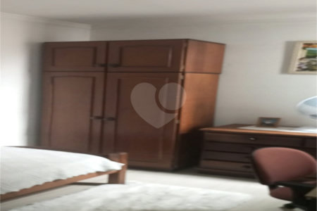 Casa à venda com 3 quartos, sendo 1 suíte,  em Lapa de Baixo, São Paulo, SP