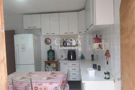 Casa Térrea à venda com 3 quartos, sendo 1 suíte, em Éden, Sorocaba, SP