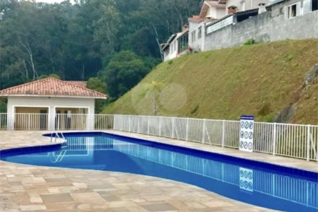 Apartamento à venda com 2 quartos em Chora Menino, São Paulo, SP