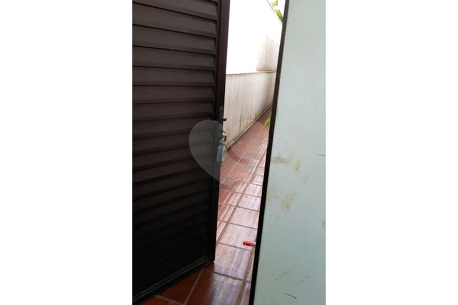 Casa à venda ou para alugar com 5 quartos, sendo 1 suíte, em Vila Romero, São Paulo, SP