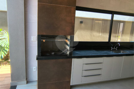 Casa à venda com 3 suítes no condomínio Villa DI San Paolo, Ribeirão Preto - SP