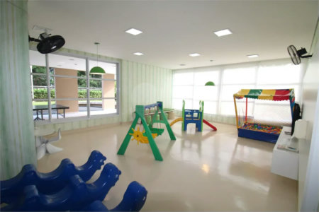 Apartamento à venda com 3 suítes em Santa Teresinha, São Paulo, SP