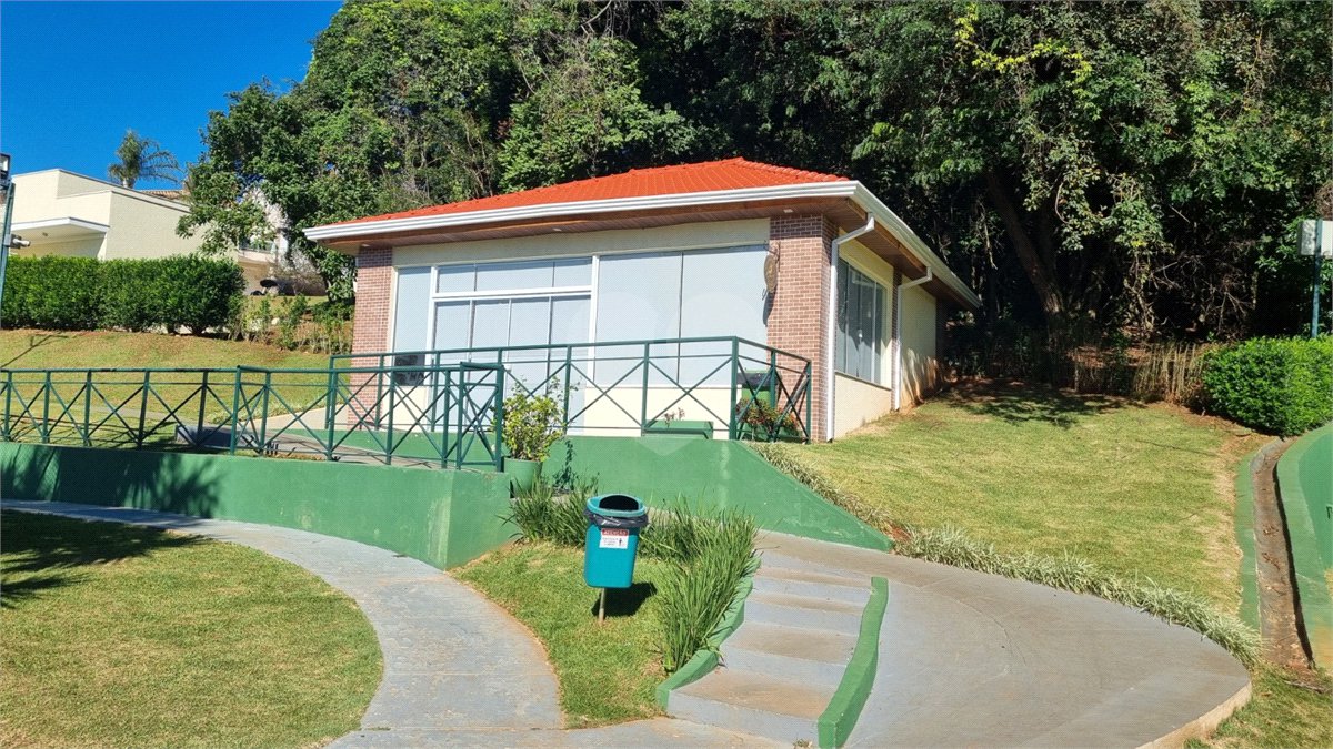 Casa à venda com 3 suítes no condomínio Residencial Villa dos Inglezes, Sorocaba - SP