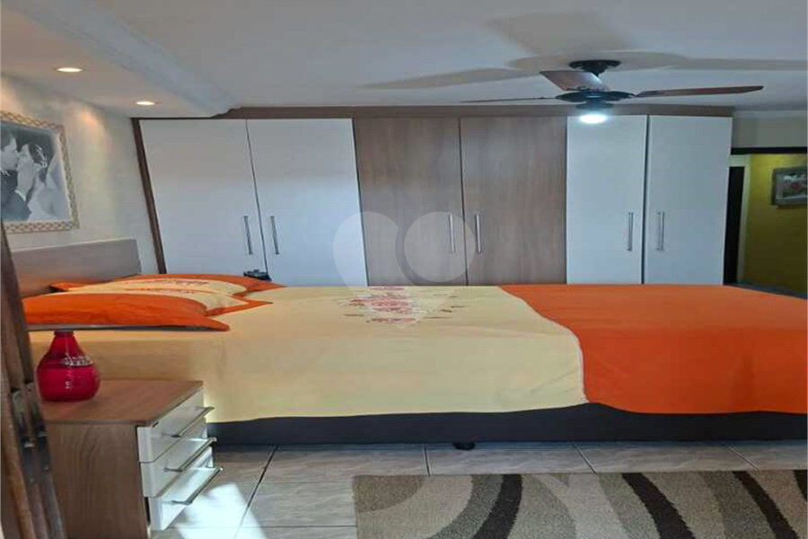 Sobrado à venda com 2 quartos, sendo 1 suíte, em Vila Nova Cachoeirinha, São Paulo, SP