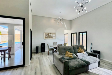 Casa à venda com 3 suítes no condomínio Village Ipanema 2, Araçoiaba da Serra - SP