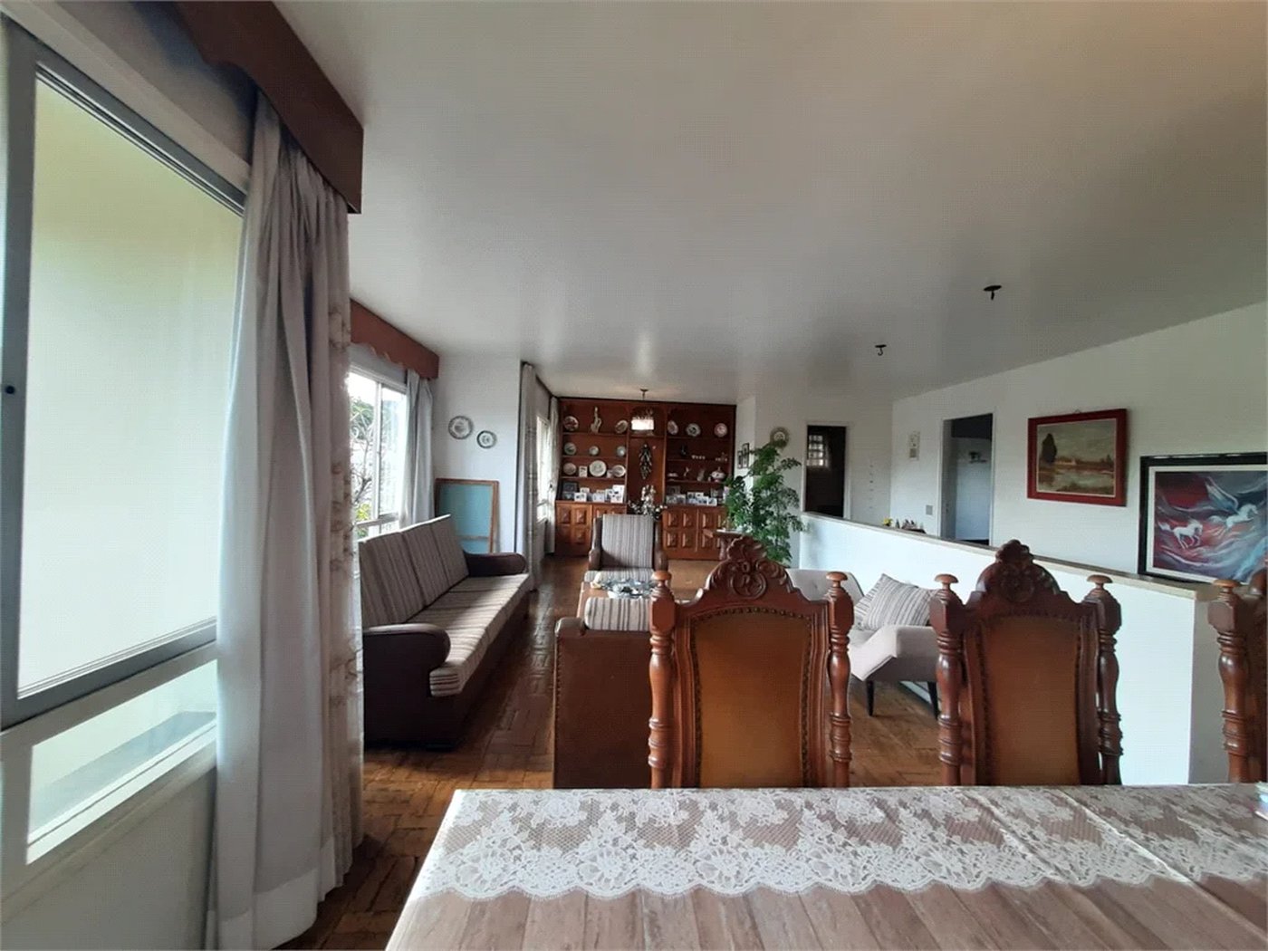 Casa à venda com 4 quartos, sendo 1 suíte, em Parque Continental, São Paulo, SP