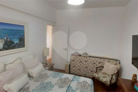Apartamento à venda com 4 quartos, sendo 1 suíte,  em Tijuca, Rio de Janeiro, RJ