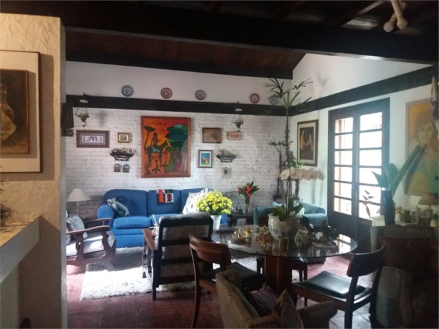 Casa à venda com 3 quartos, sendo 1 suíte,  em Vila Cruzeiro, São Paulo, SP