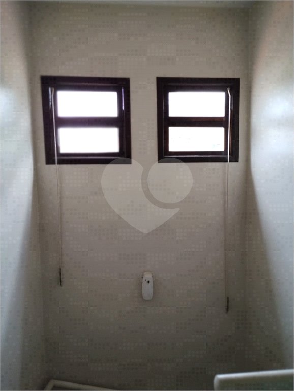 Sobrado à venda com 4 quartos, sendo 1 suíte,  em Butantã, São Paulo, SP