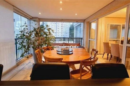 Apartamento à venda ou para alugar com 4 suítes em Santa Teresinha, São Paulo, SP