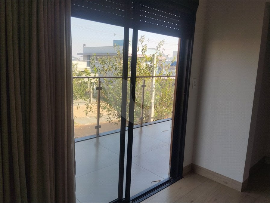 Casa à venda com 3 suítes em Jardim Salto Grande, Araraquara, SP