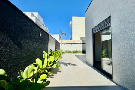 Casa à venda com 3 suítes no condomínio Terras Alpha Nova Esplanada, Votorantim - SP