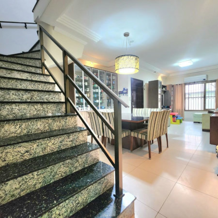 Casa com 3 dormitórios à venda, 159 m² por R$ 1.649.000,00 - Embaré - Santos/SP