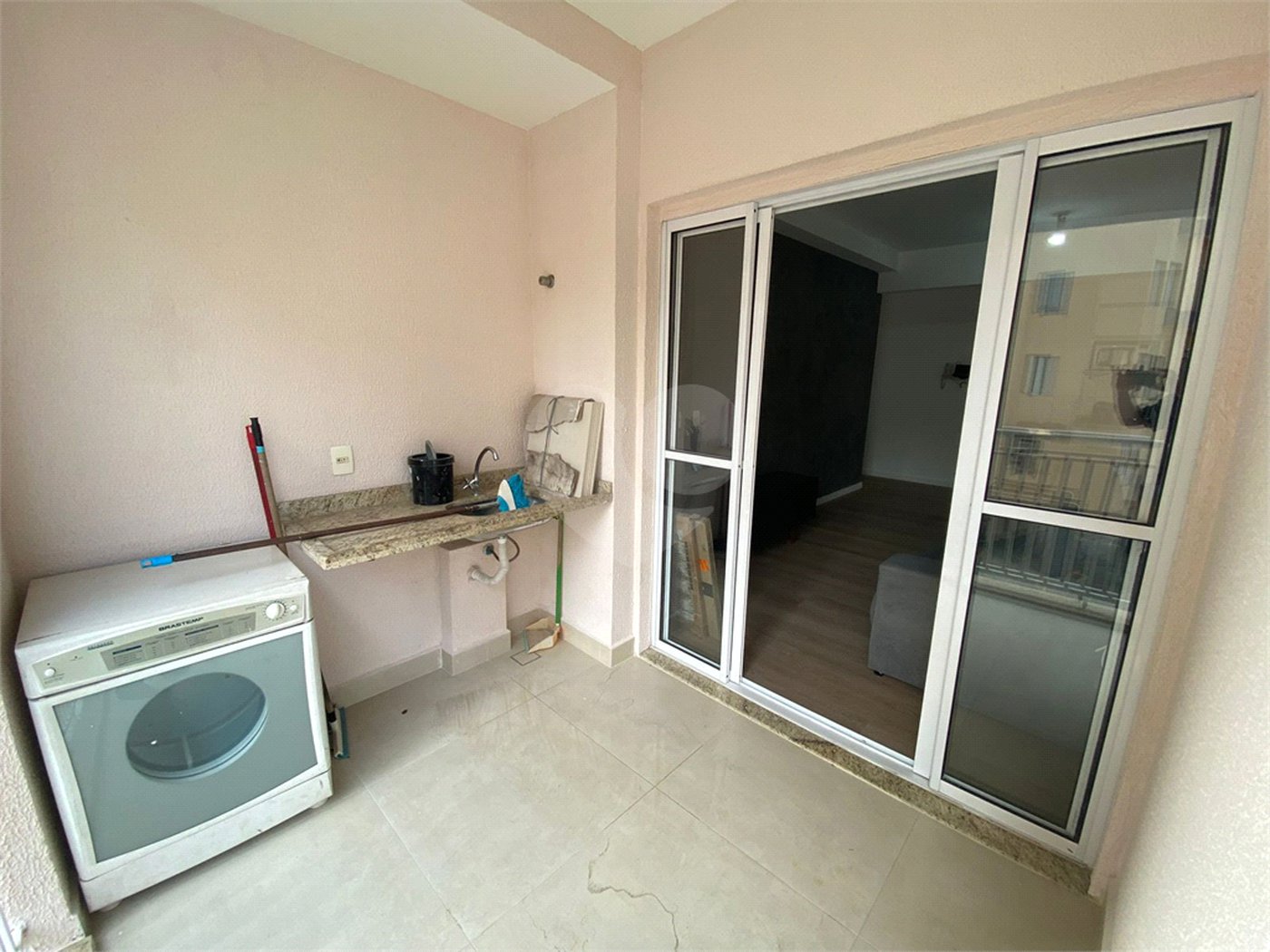 Apartamento à venda com 2 quartos, sendo 1 suíte, em Parque Residencial Nove de Julho, Jundiaí, SP