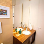 Casa à venda com 4 quartos, sendo 3 suítes, no condomínio Residencial Sans Souci, São Paulo - SP