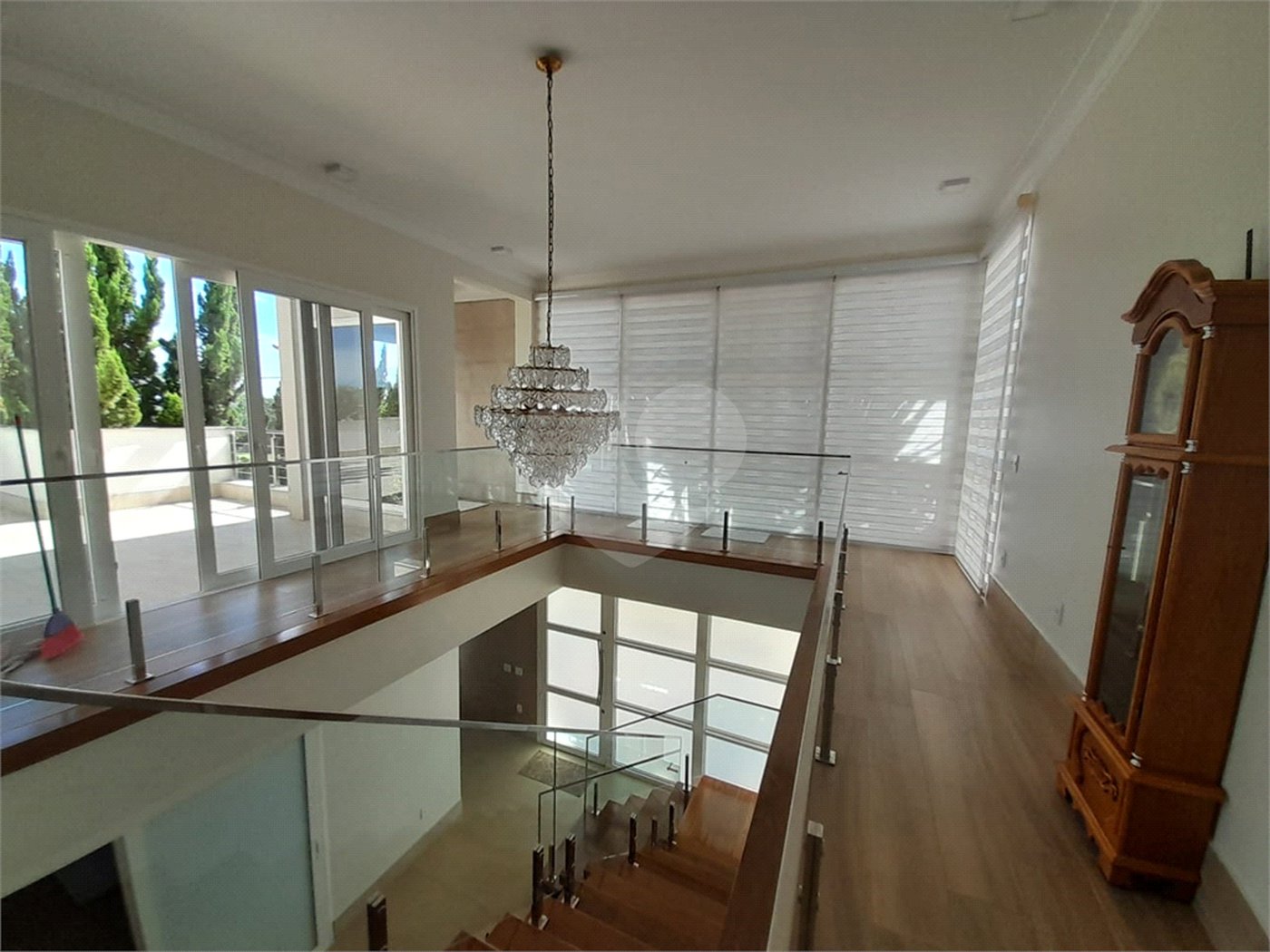 Casa à Venda no Condomínio Damha III – Elegância e Conforto para sua Família