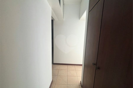 Apartamento à venda com 2 quartos em Vila Seixas, Ribeirão Preto, SP