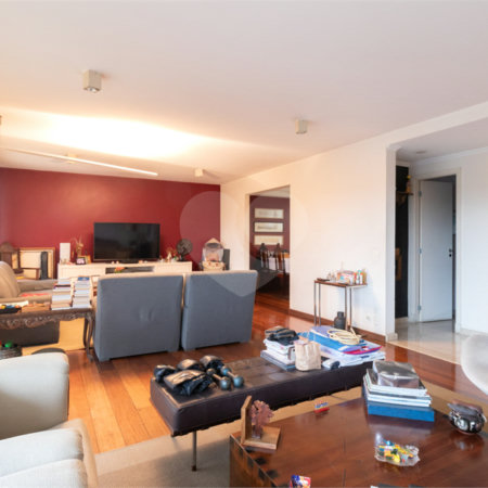 Apartamento à venda com 4 quartos, sendo 2 suítes,  em Alto de Pinheiros, São Paulo, SP